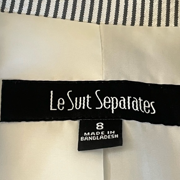 Le Suit Blazer Women 8 Seersucker Ibiza Pinstripe B/W Turn Back Cuff Career Boss - Picture 3 of 14